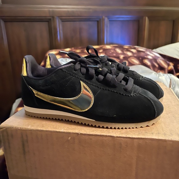 Nike cortez - Picture 2 of 5